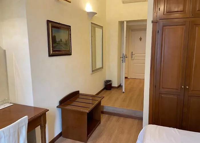 Гостевой дом Le Petit Real 4*